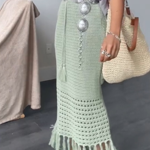 cotton crochet fringe midi skirt in sage - Picture 5 of 14